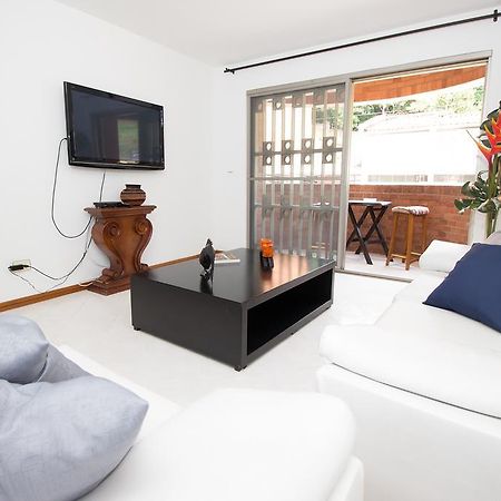 San Fernando Suite 201 - Livin Colombia Cali Eksteriør bilde