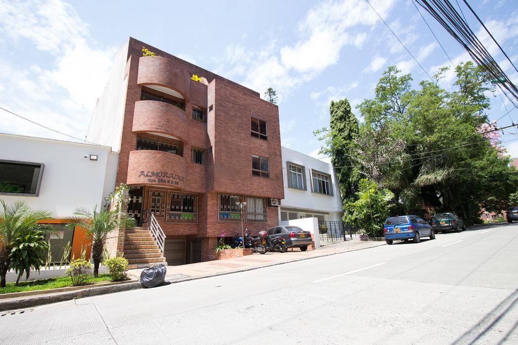 San Fernando Suite 201 - Livin Colombia Cali Eksteriør bilde